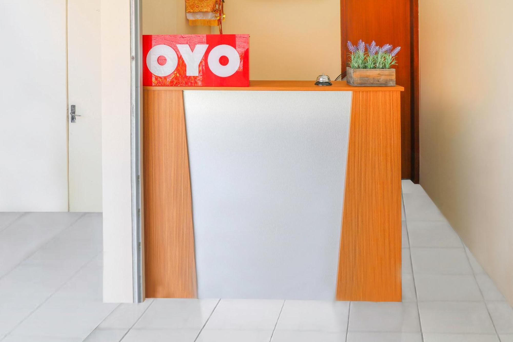 Oyo 2184 Nan Berlian Inn Legian  Exterior photo